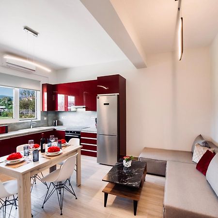 Ruellia Luxury Apartments Kalligoni Bagian luar foto