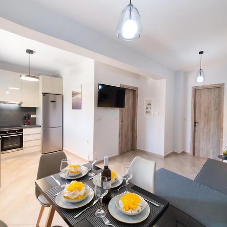 Ruellia Luxury Apartments Kalligoni Bagian luar foto