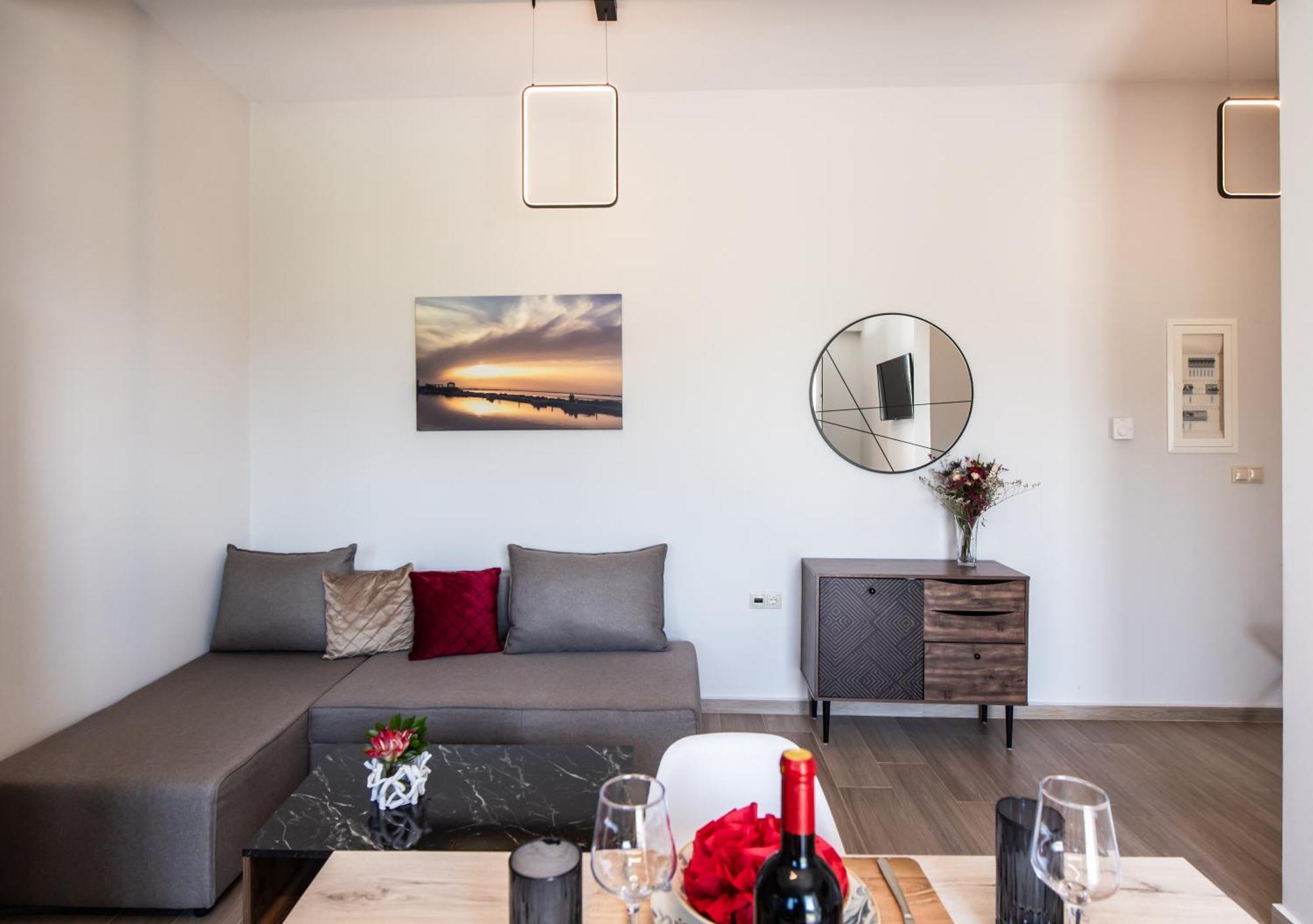 Ruellia Luxury Apartments Kalligoni Bagian luar foto