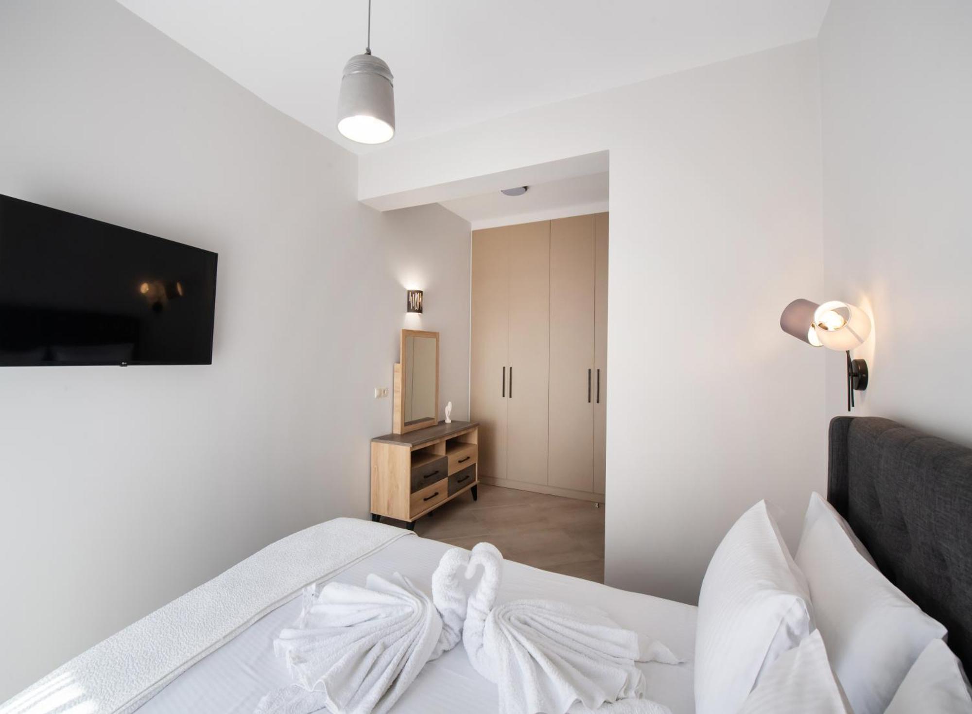 Ruellia Luxury Apartments Kalligoni Bagian luar foto