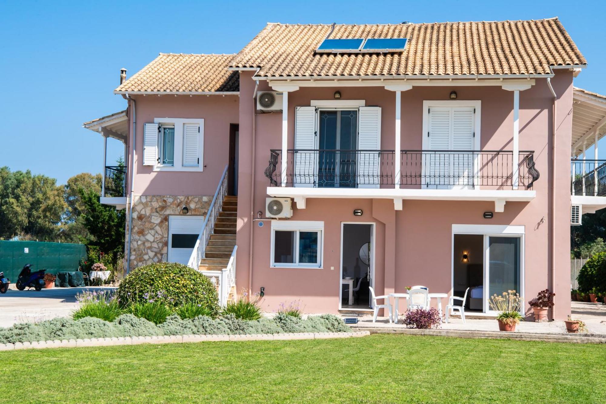 Ruellia Luxury Apartments Kalligoni Bagian luar foto